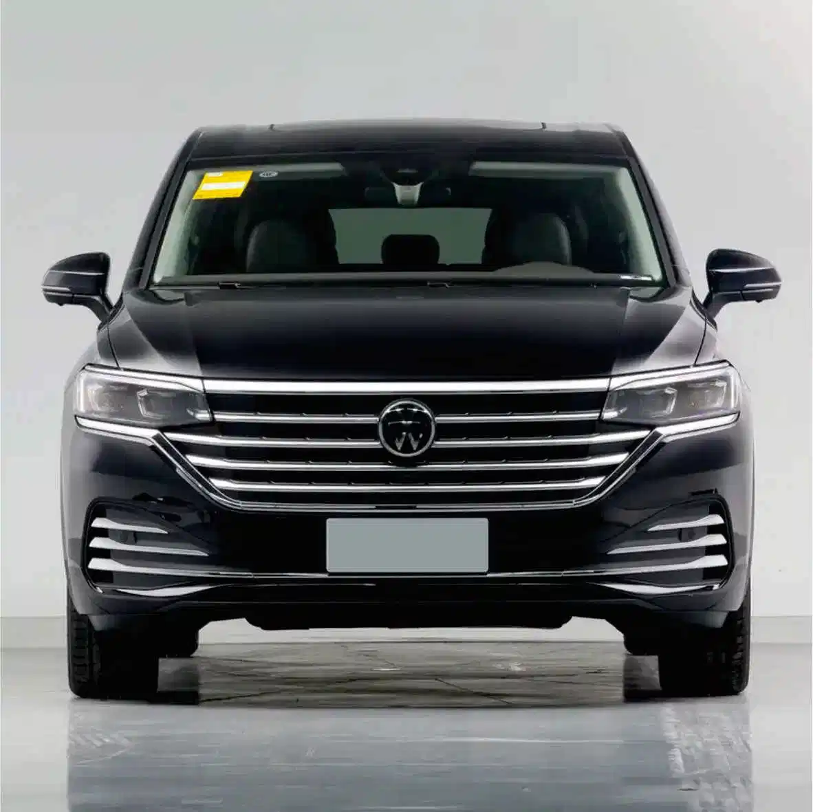 2023 Hot Sale 5 Door 7 Seats MPV 2.0t 186HP Cheap Price Auto Car Used Car Left Hand Drive Car Gasoline Car Left Hand Drive Car