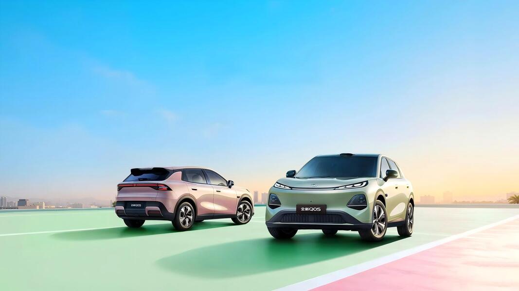SUV EV車