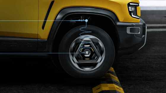 Deepal G318 2025 Edition Worry-Free Crossing Edition Four-wheel Drive Distant Mountain Edition