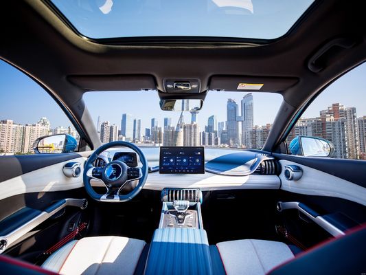 Sol El Sürücüsü BYD EV Araba Yuan Plus Elektrikli 4WD SUV