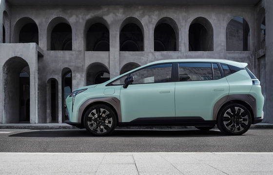 AION Y 2022 Electric EV Compact SUV 4x4 Sedan Car 500KM 600KM