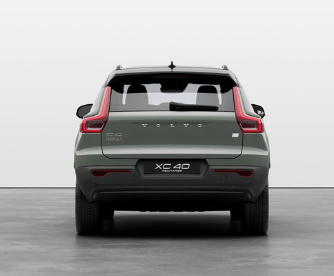 Plug In Hybrid Volvo XC40 Electric New Compact AWD EV SUV