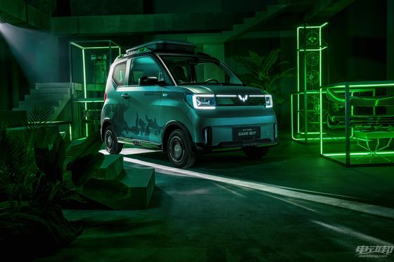 Wuling Hongguang GAMEBOY Mini Chinese EV Car 200KM-300KM