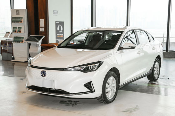 Eado EV460 Changan Car Compact Sedan EV 5 Doors 5 Seats