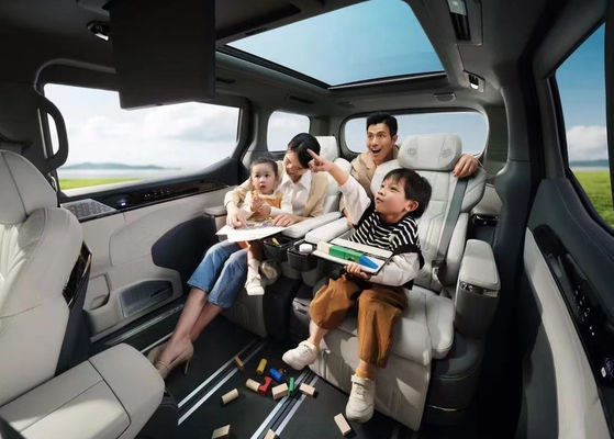 7 Seater Zeekr 009 MPV Electric Car Minivan Long Range 702KM-822KM