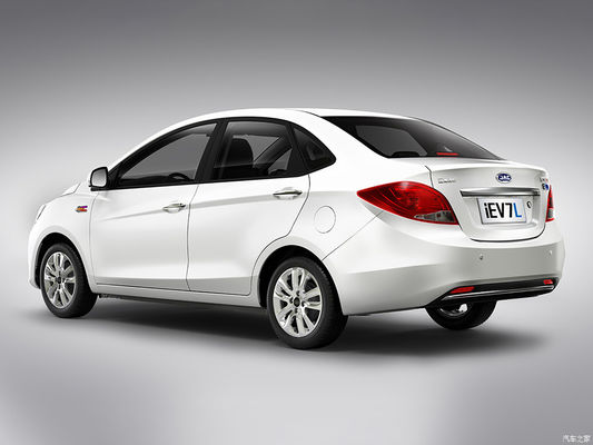 JAC IEV7L 2022 Auto Electric Vehicle Factory Wholesale Made In China Small Car 320KM Pure Electric 4 Doors 5 Seats