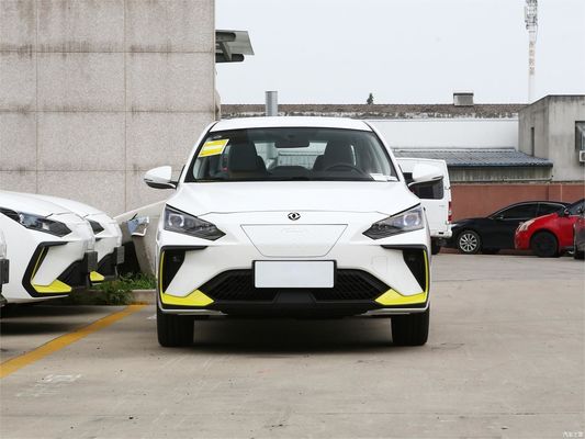 Dongfeng Fengshen E70 2023 400KM Pure Electric Compact Car Size 4 Doors 5 Seats