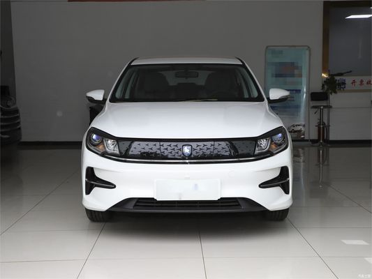 Dongfeng Fengxing S60EV 2022 415KM Saf Elektrikli Kompakt Araba 4 Kapı 5 Koltuk