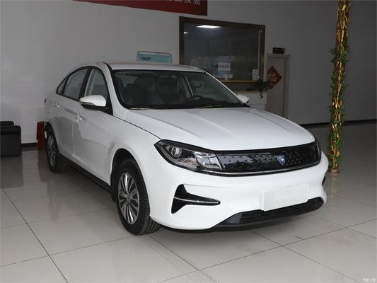 Dongfeng Fengxing S60EV 2022 415KM Saf Elektrikli Kompakt Araba 4 Kapı 5 Koltuk