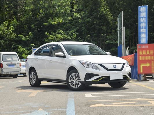 Fengxing S50 EV Dongfeng Motor Electric Vehicle 415KM Compact 4 Doors 5 Seats