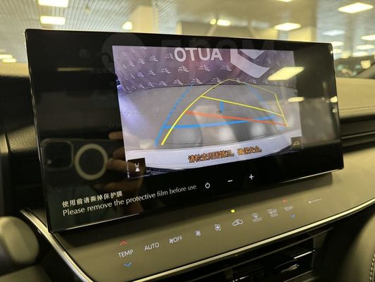 Toyota Camry 205KM/H Sedan With 8-inch Touchscreen Display