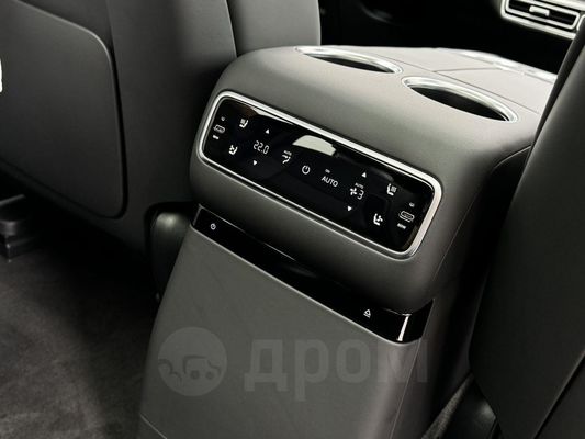 Li L9 154Hp Large SUV 5-door 5-seater SUV EV Cars All-wheel Drive
