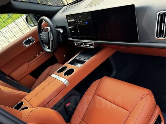 Li L9 154Hp Large SUV 5-door 5-seater SUV EV Cars All-wheel Drive