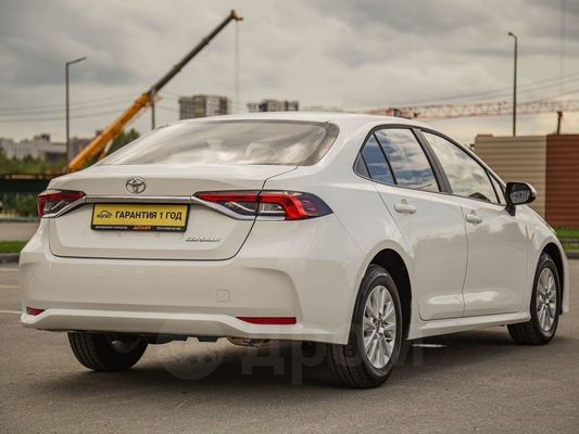 Level Medium Large SUV Toyota Corolla with Euro IV Emission Standard