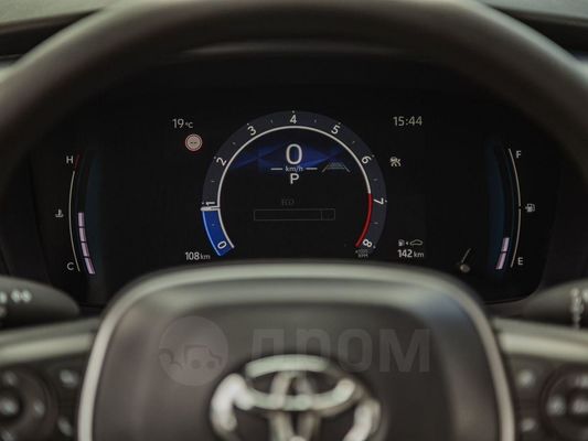 Level Medium Large SUV Toyota Corolla with Euro IV Emission Standard
