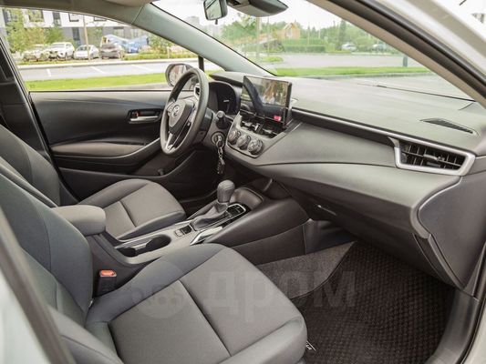 Level Medium Large SUV Toyota Corolla with Euro IV Emission Standard