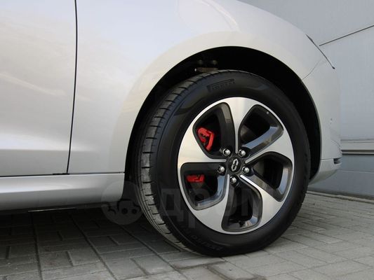 Aito M5 Mid Size 5 Seat SUV Four-Wheel Drive Performance Edition