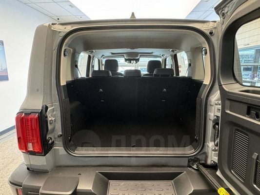 Tank 300 2023 2.0T Challenger Version Compact SUV 2.0T 227HP L4 Engine