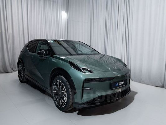 FRANK AUTO'dan 66 kWh pilli en son ZEEKR X SUV EV arabalarını alın.