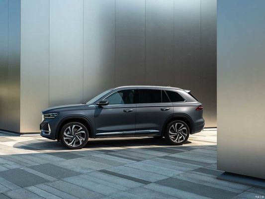 GEELY Monjaro L Front-engine Front-wheel Drive Layout 215km Max. Speed