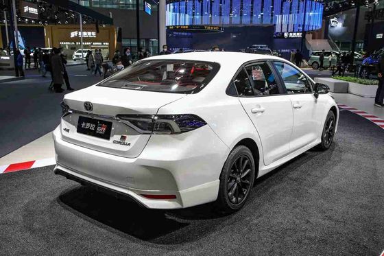 Front-wheel Drive TOYOTA Corolla 1.5L Naturally Aspirated CVT Transmission with Silver Color Option