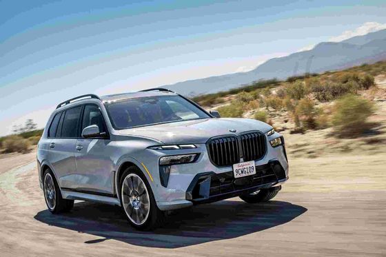 BMW X7 2024 xDrive40i Exclusive M Sports Package 6-seater Large SUV