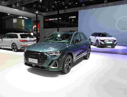 Audi Q3 2024 Compact SUV 40 TFSI RS Kit Burning Speed Type