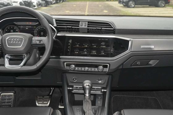 Audi Q3 2024 Compact SUV 40 TFSI RS Kit Burning Speed Type