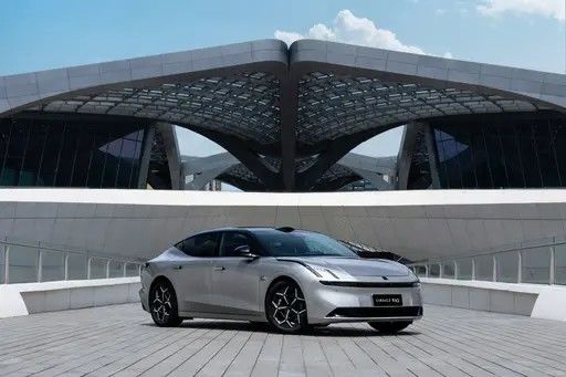 Lynk & Co Z10 2024 modelo 95kWh 702km tração nas quatro rodas condução inteligente Ultra