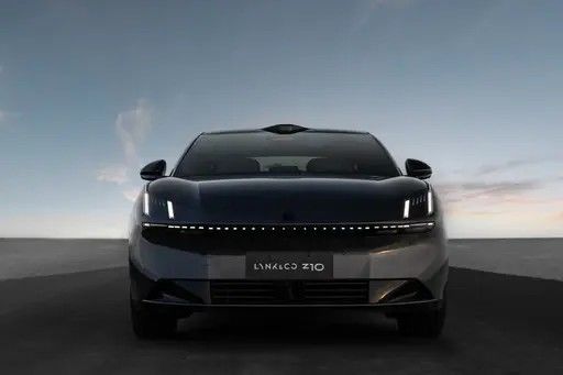 Lynk &amp; Co Z10 2024 model 95kWh 702km four-wheel drive smart driving Ultra
