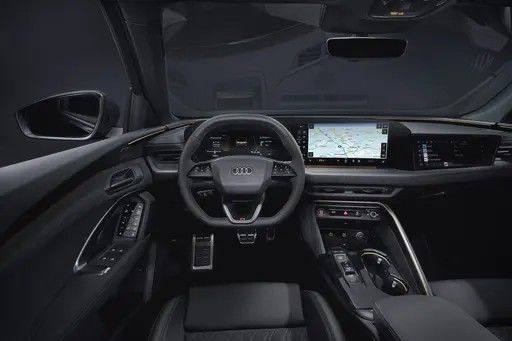 Audi Q5L 2025 quattro 45th Anniversary Collector's Edition 40TFSI Fashionable Dynamic