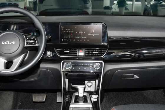 Seltos 2026 1.5L IVT Luxury Edition